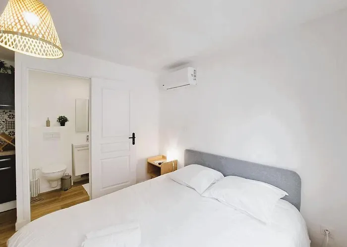 Appartement Naples - 2p - Douillet - Hyper Centre